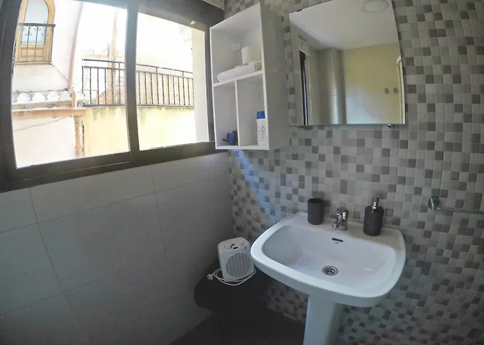 Mesonhomes Center - & Work Apartment