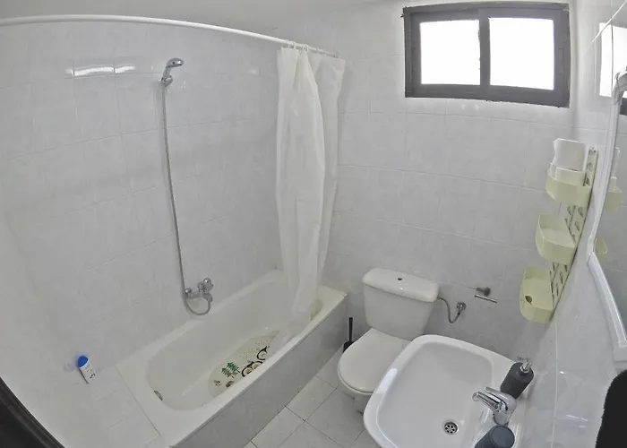 Mesonhomes Center - & Work * Granada